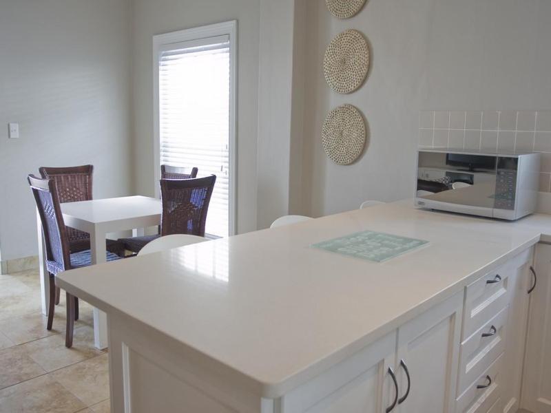 Kenjockity Self Catering Apartments Херманус Экстерьер фото