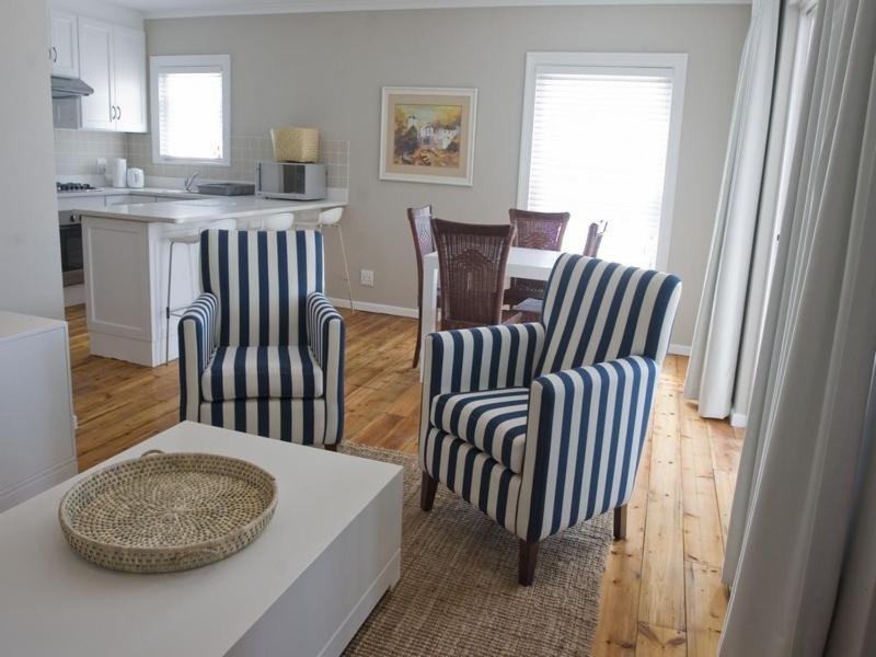 Kenjockity Self Catering Apartments Херманус Номер фото